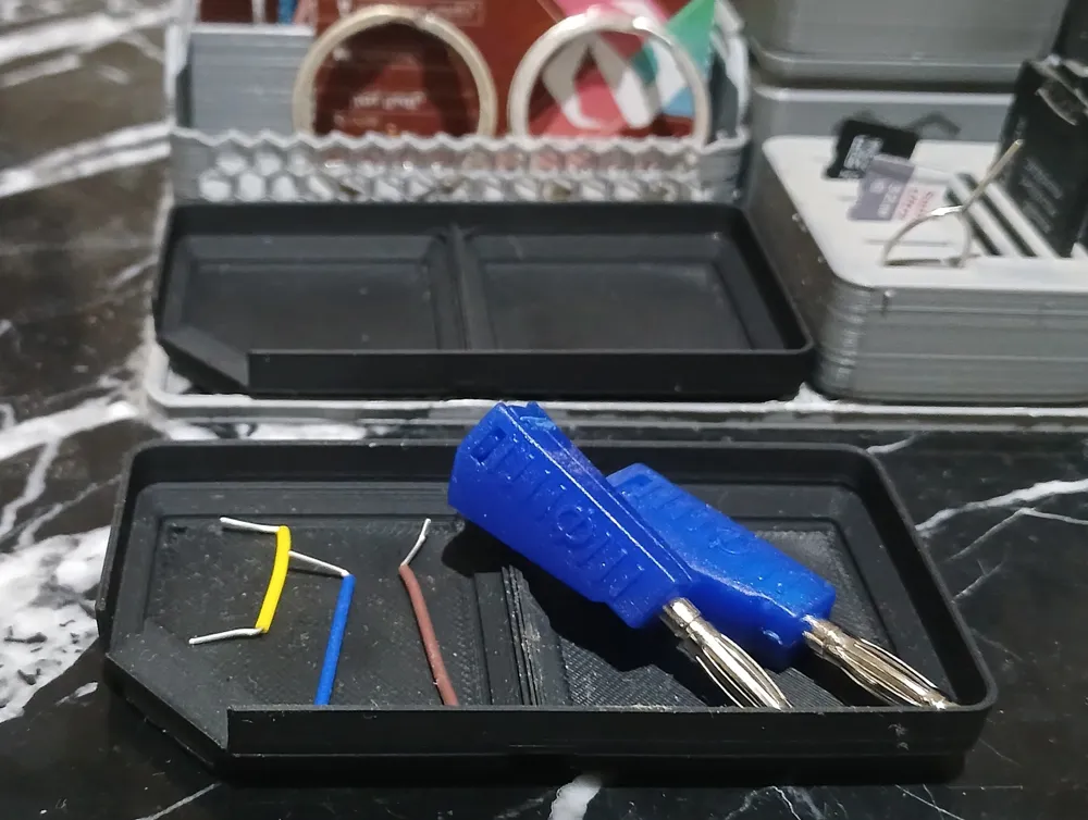 Lightweight Stackable Gridfinity Tray with lip - Free 3D Print Model ...