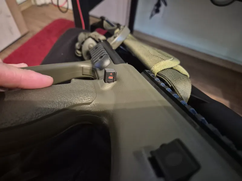 AUG 3 position fire selector