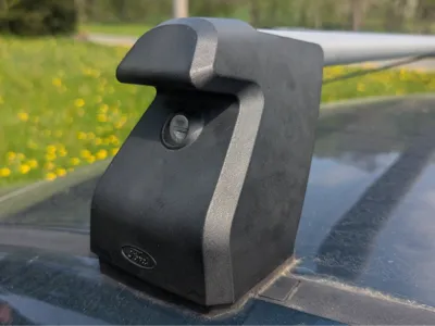 Ford Focus Mk2 roof rack railing cover