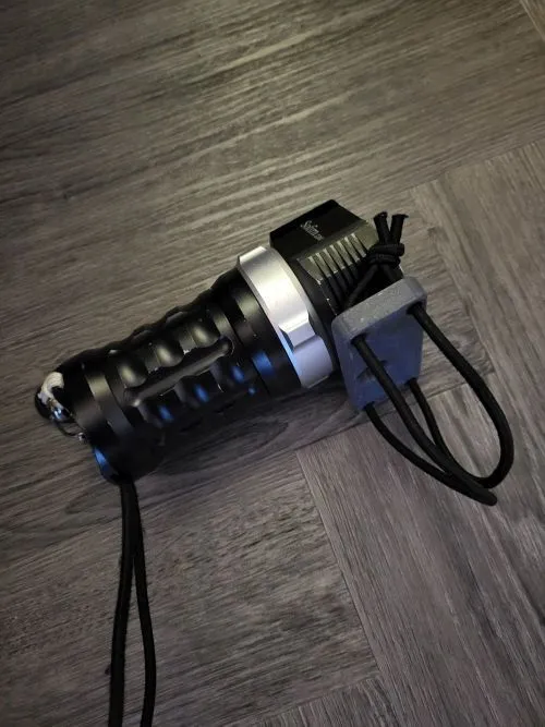 Sofirn SD01 Goodman Handle Bungee (Scuba)
