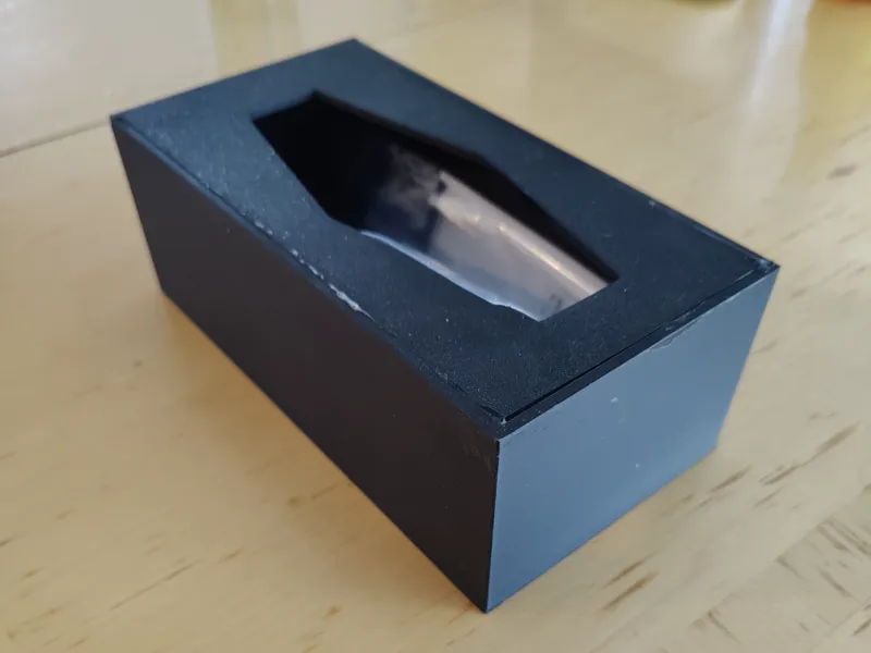 Quart sized bag container