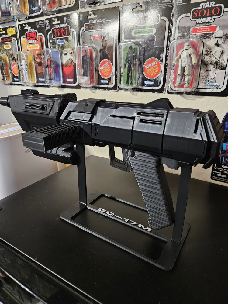 DC-17M Commando Blaster stand by VannthemanMakerWorld: Download Free 3D ...