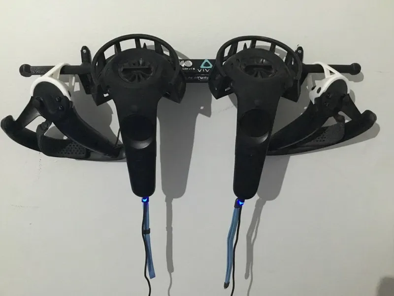 HTC Vive Wands + Valve Index controls wall mount
