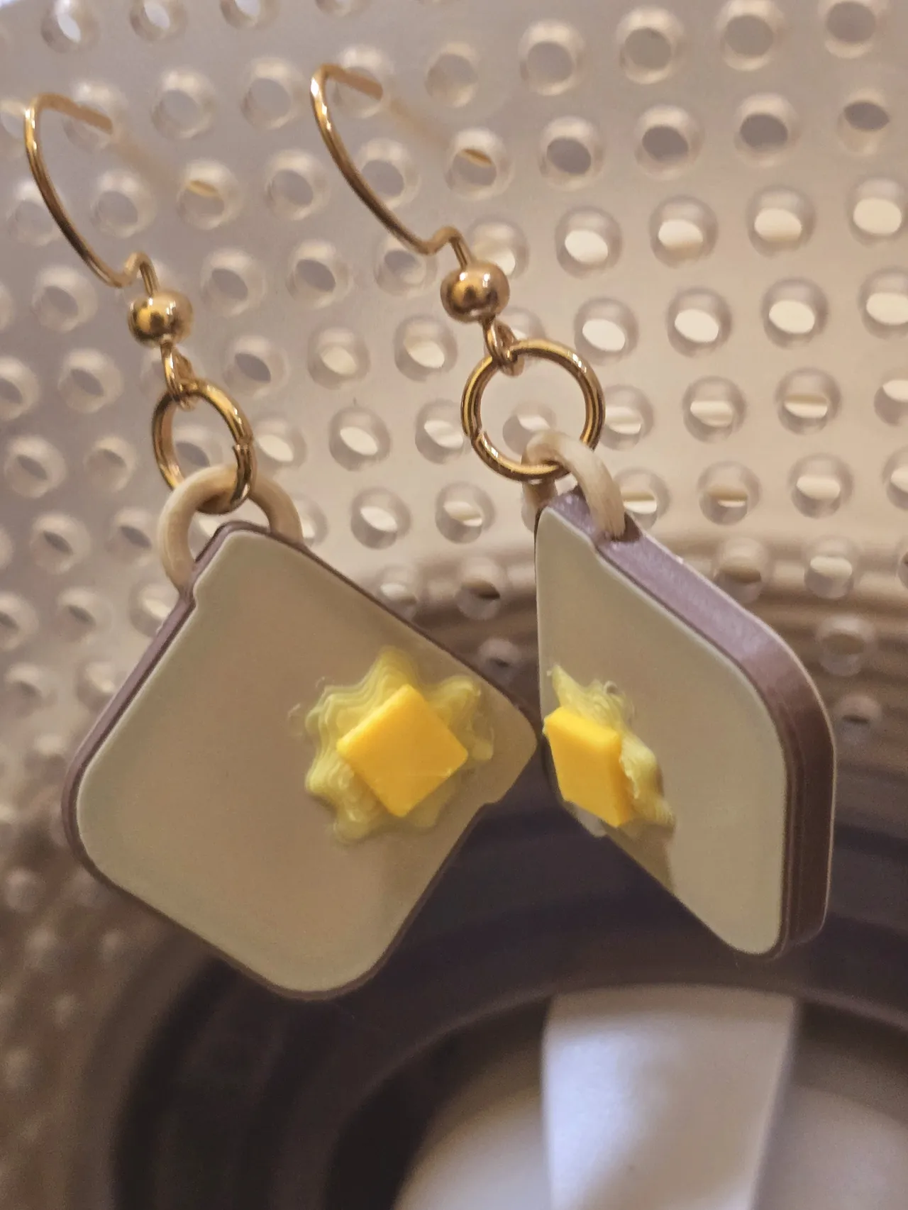 3D Buttered toast earrings view 2