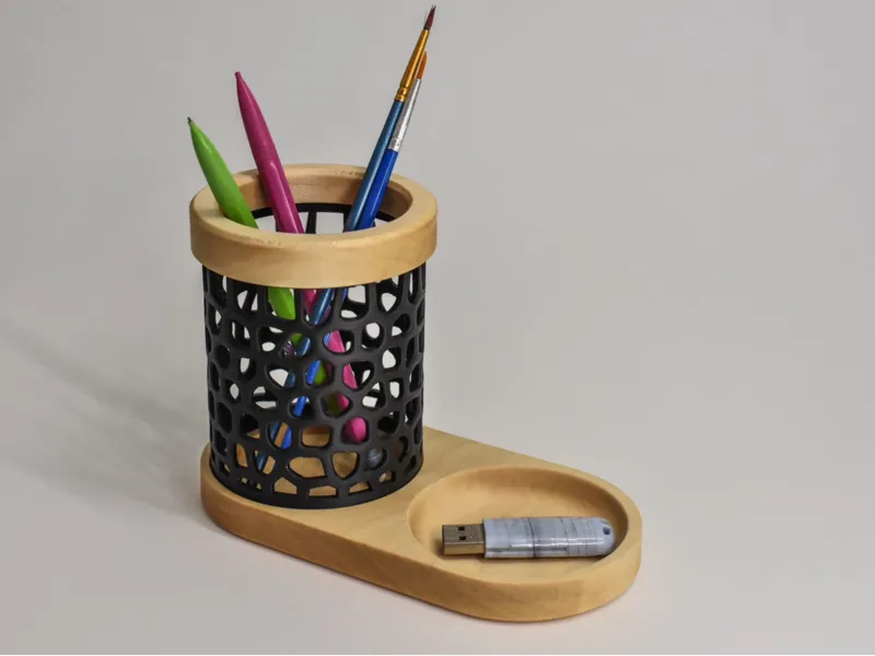 Voronoi Desk organizer