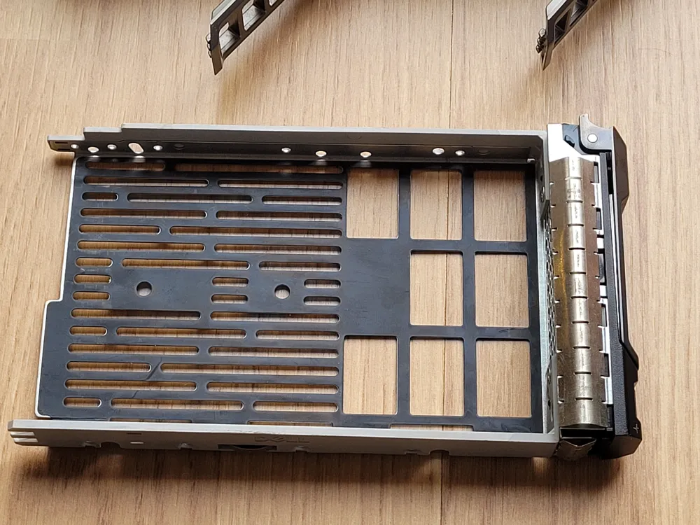 10 inch Rack 1U : 2 x 3.5 inch HDD - HOT SWAP ! by Olo Deepdelver ...