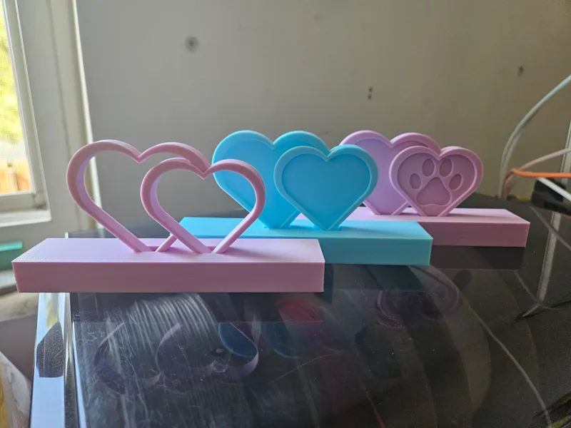 Heart Stand