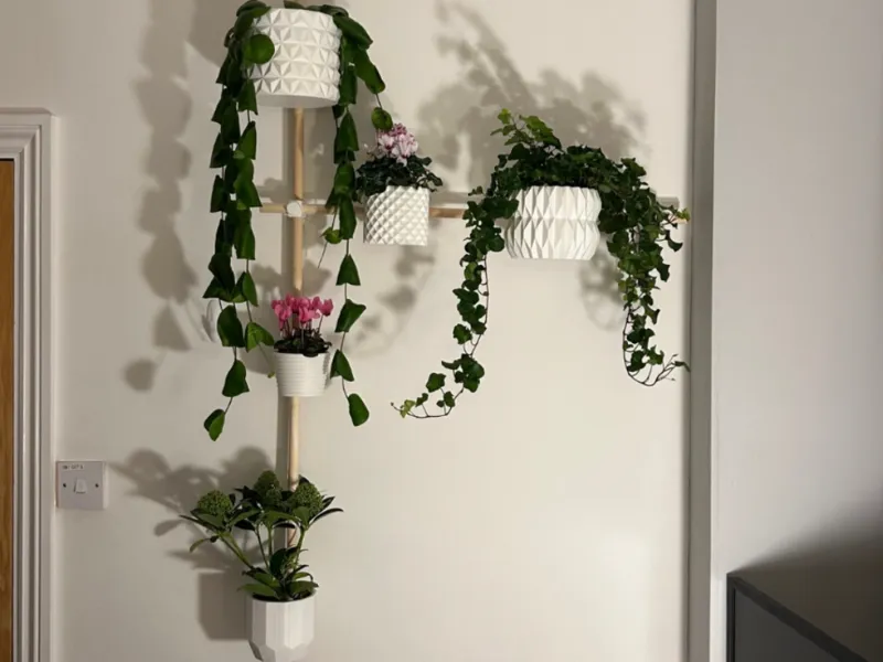 Modular Wall Mounted Plant Pot Setup