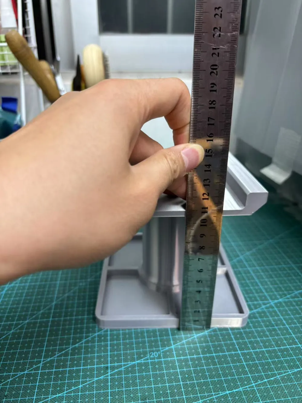 RC Crawler Heavy-Duty Repair Stand Display Rack - Free 3D Print Model ...