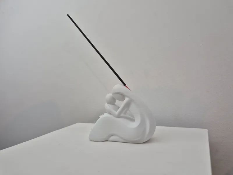 Portaincienso Figura Maternal Abrazando a un Niño