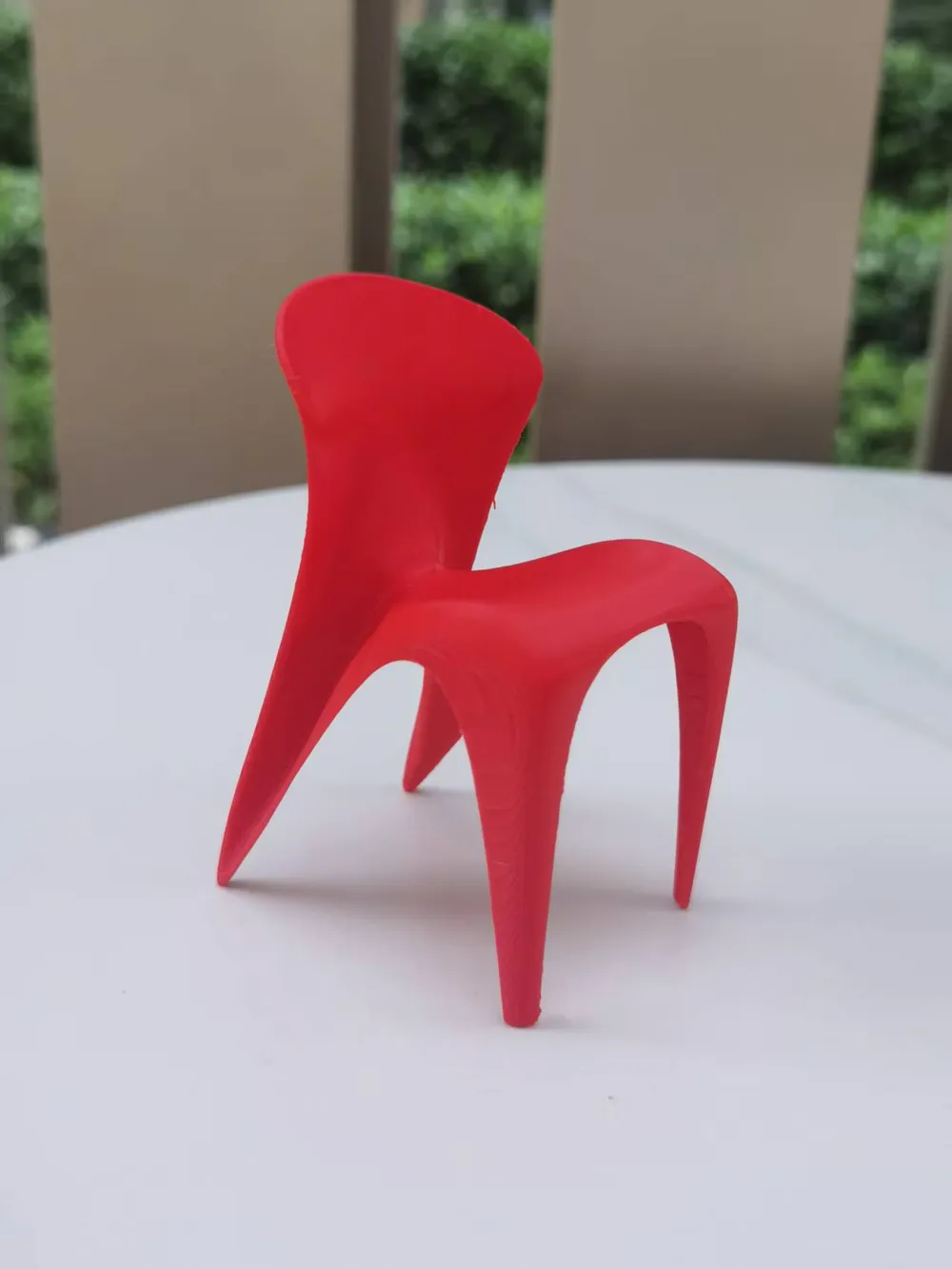 Alien Chair - Free 3D Print Model - MakerWorld