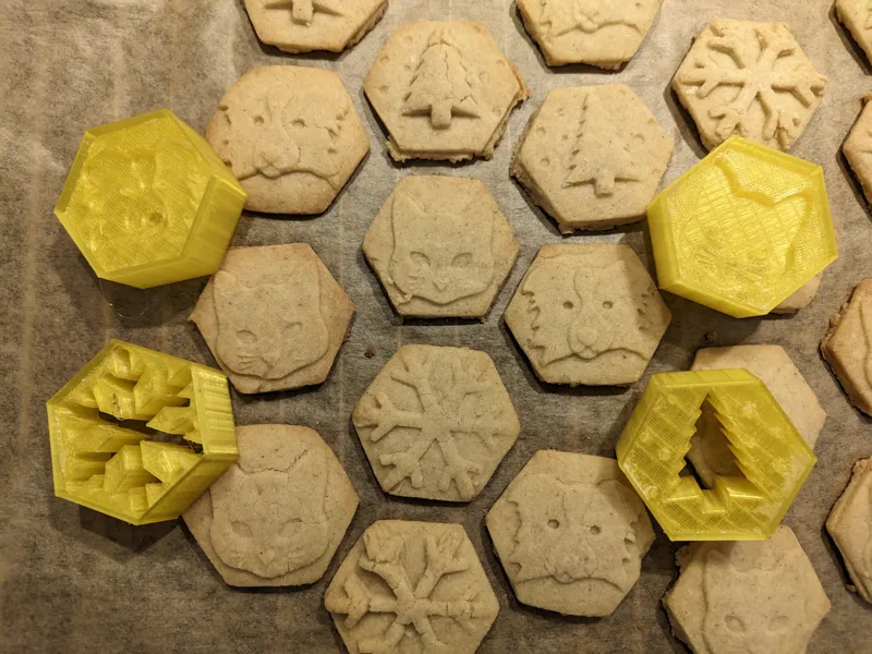 X-Mas Cookie Cutter Stamps (Tree, Flake, Cat, Dog)