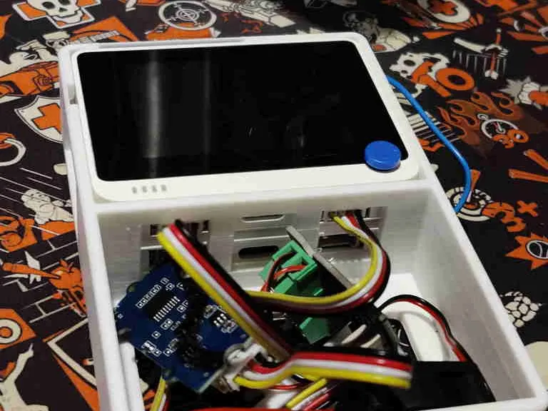 Wio Terminal + Battery Pack general-purpose case
