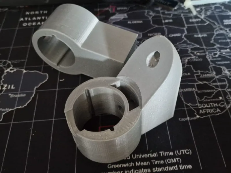 Dyson holder