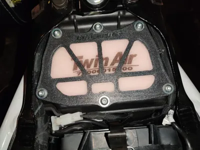 KTM Duke 390 Power plate 