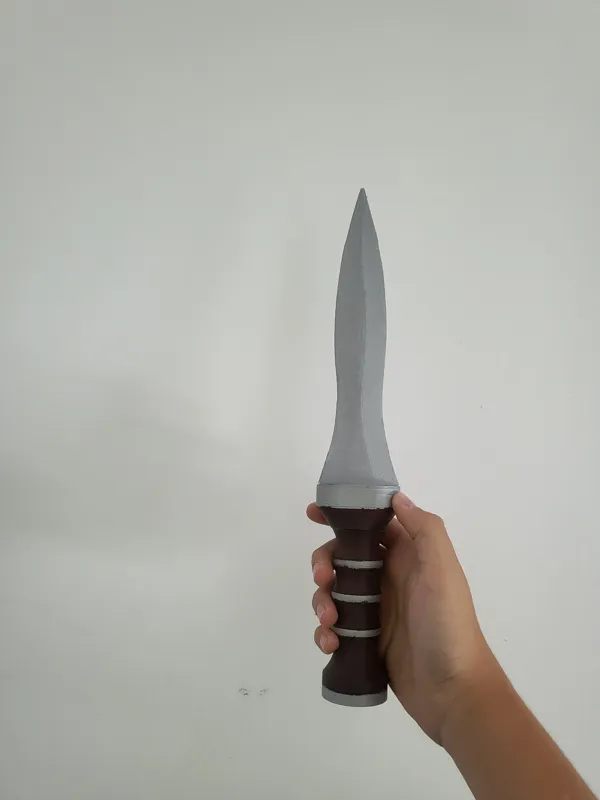 Roman dagger/pugio with gladius grip