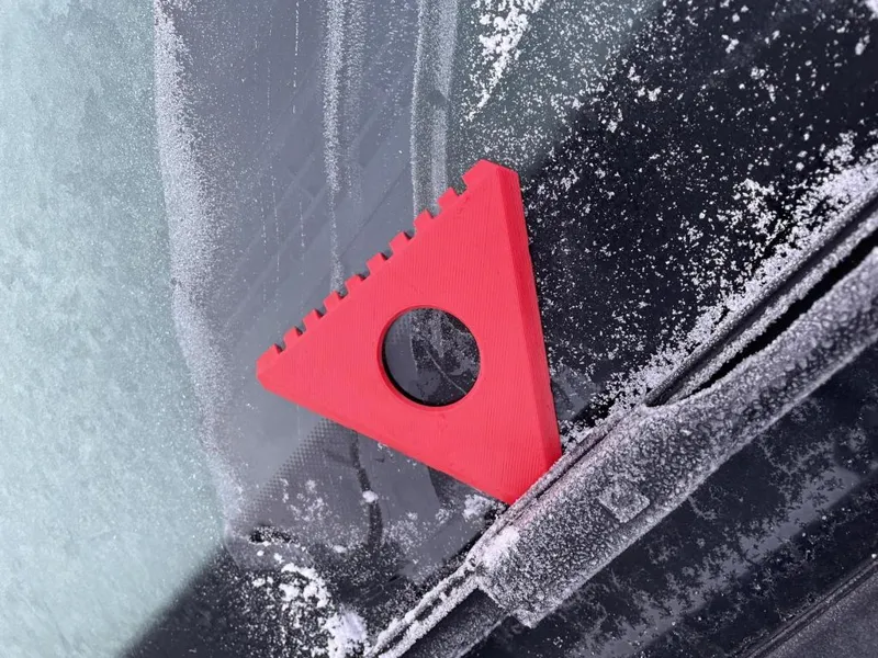 Ice scraper