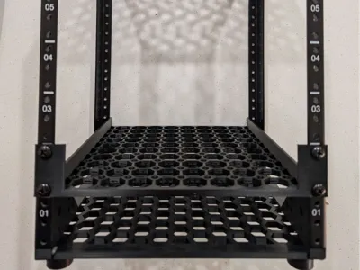 Multiboard Half Rack server shelf