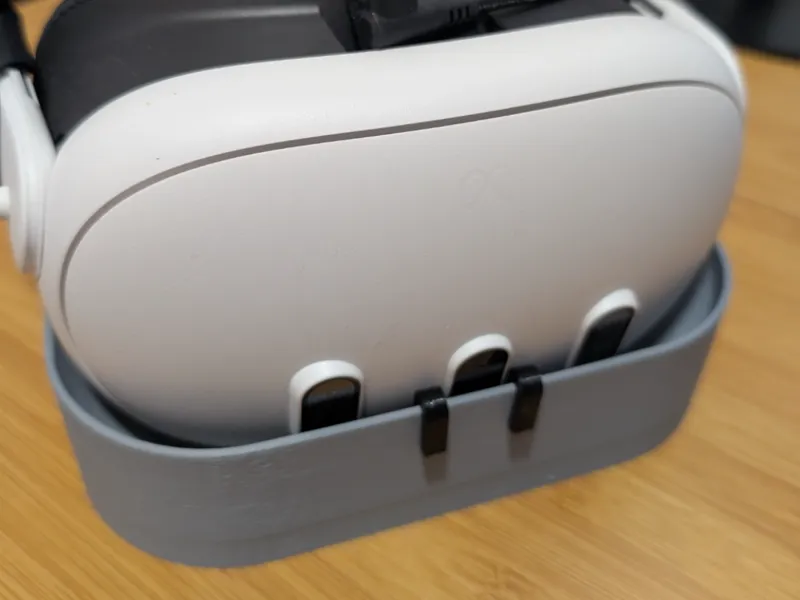 Meta Quest 3 dock no controllers (added TPU pads)