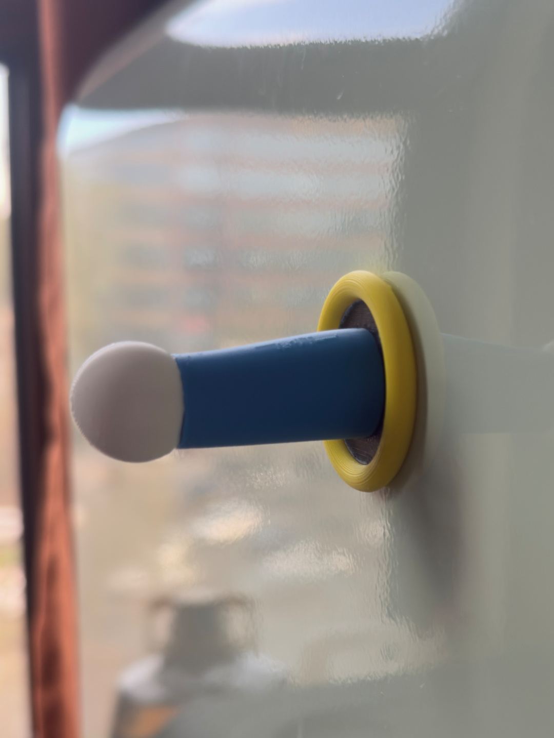 Doraemon extending round hand hook fridge magnet - Free 3D Print