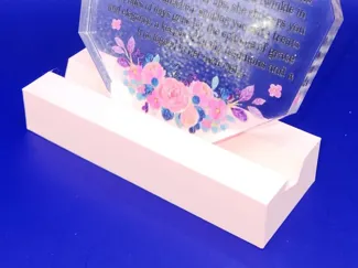 Simple Plaque Holder