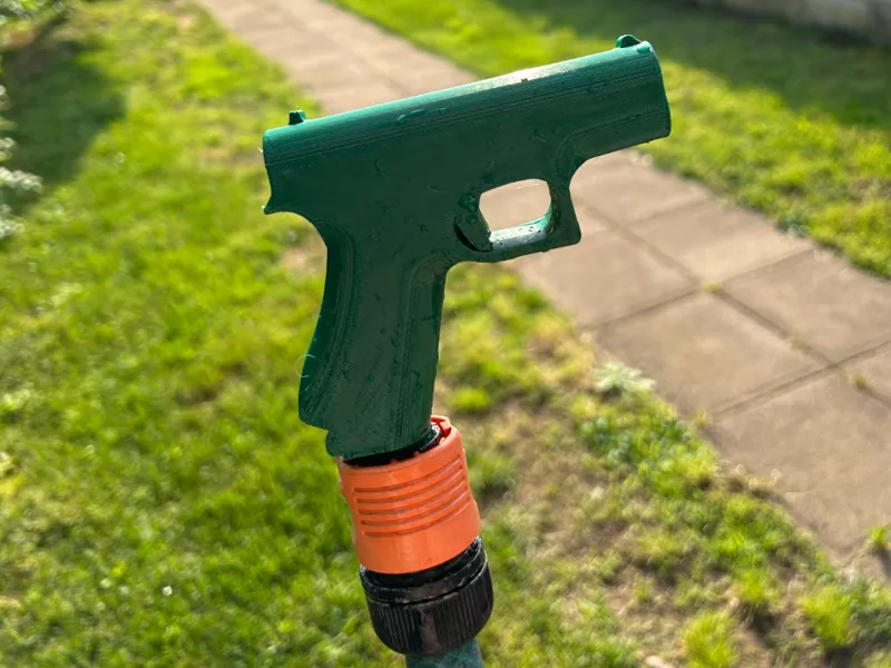 Garden hose gun