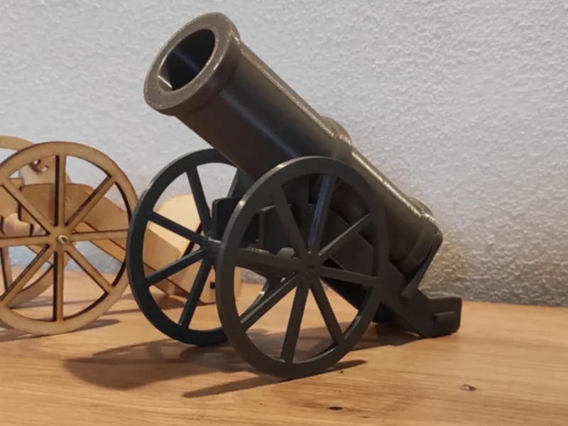 Small jameson mini bottle holder - cannon