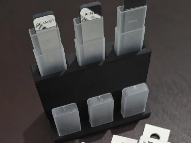 Stedi glass polishing file holder