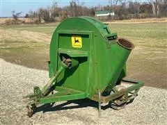 John Deere 1/64 silo blower