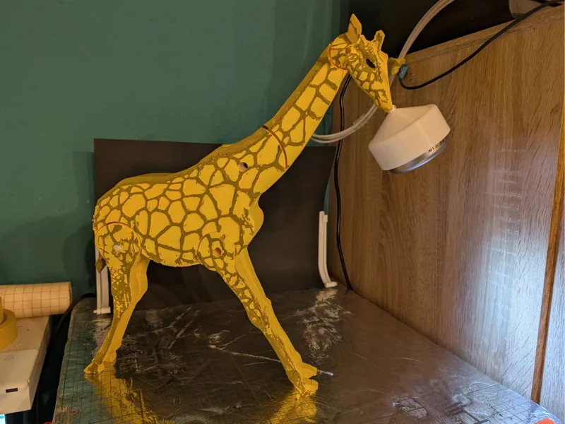 illustration lamp as a giraffe 
