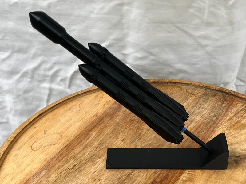 Falcon Heavy Rocket Model