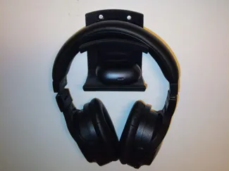 Headphone Holder with tray for earbuds
