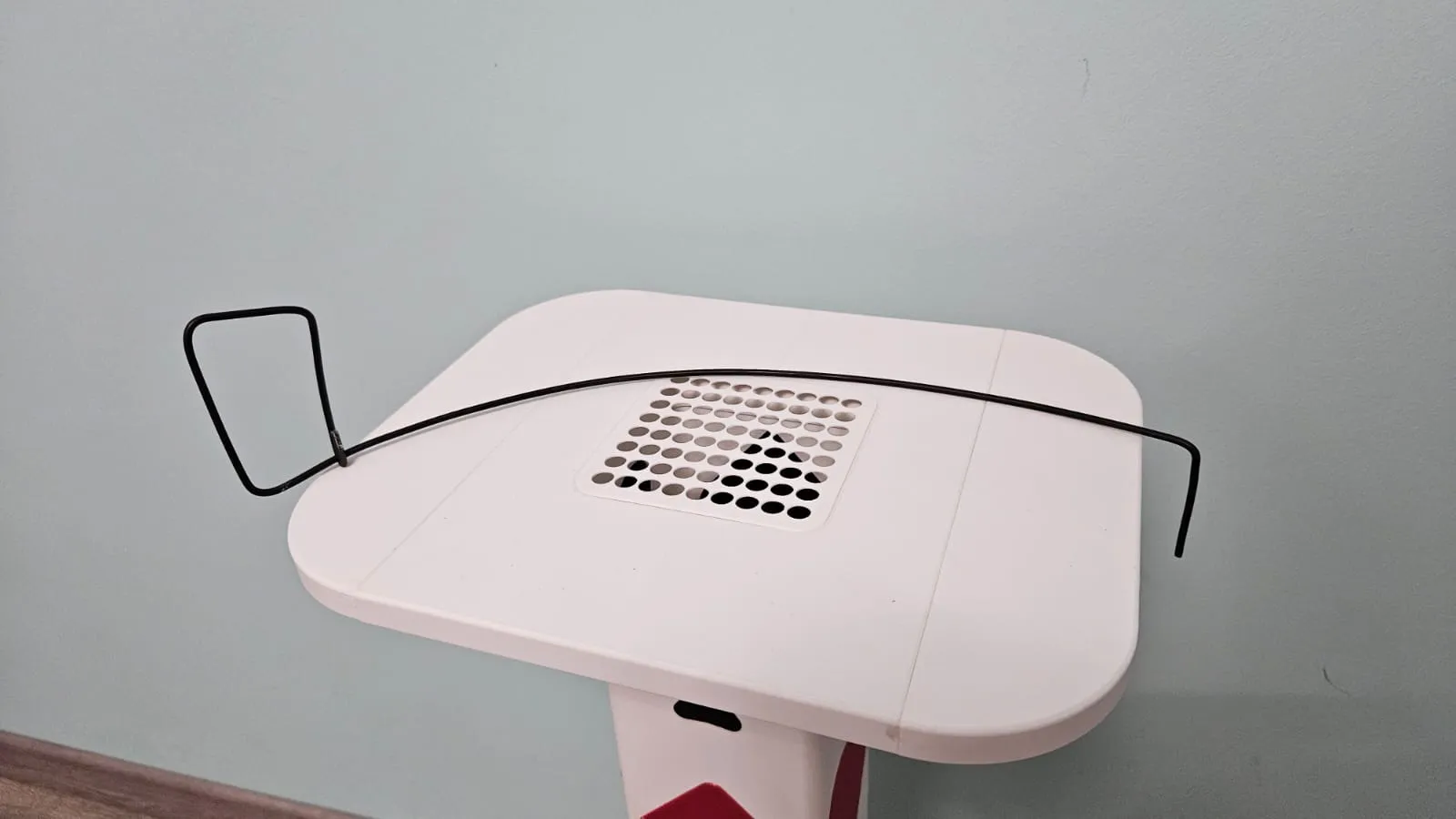Magic Floating Table Dima per gimmik del magic floating table by Edward Elric MakerWorld ...