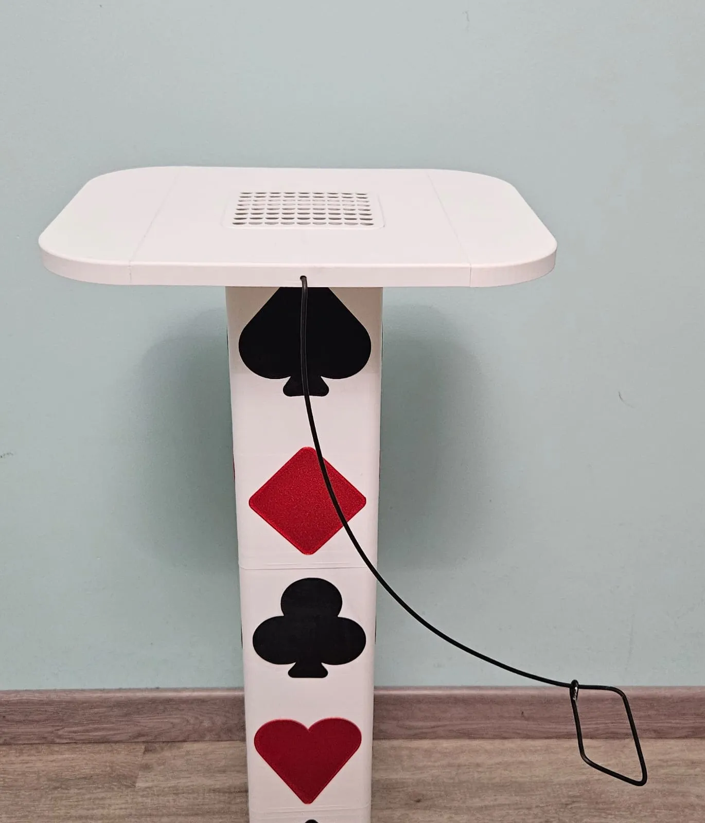 Magic Floating Table Dima per gimmik del magic floating table by Edward Elric MakerWorld ...