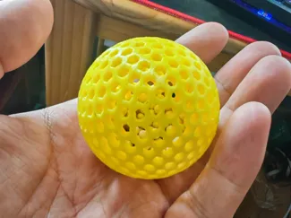 趣味打印！可自制响声的镂空六边形球 (Rattle Hexasphere Ball)