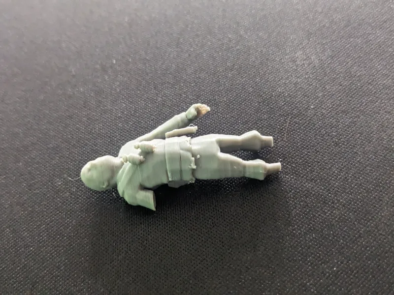 Soldier from TF2 with the Rocks head