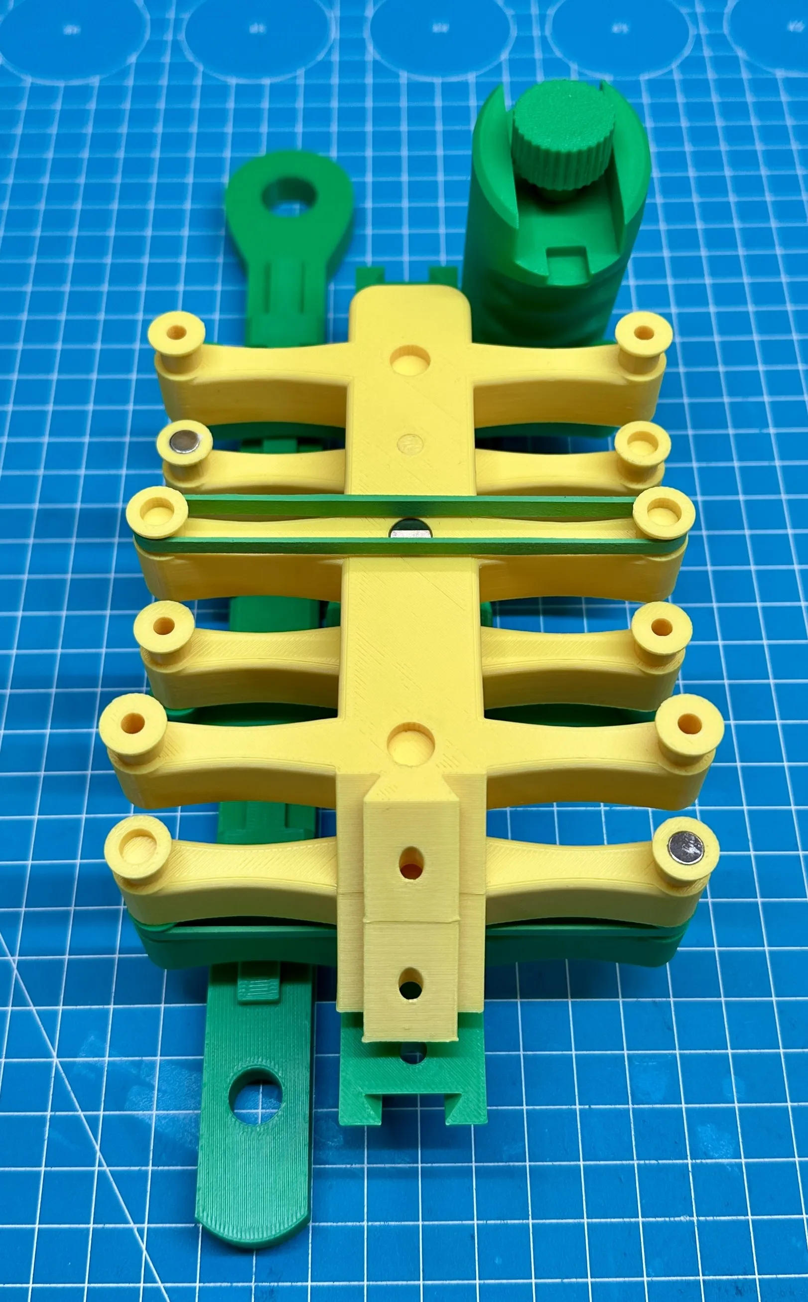 Grundierhalter zerlegt