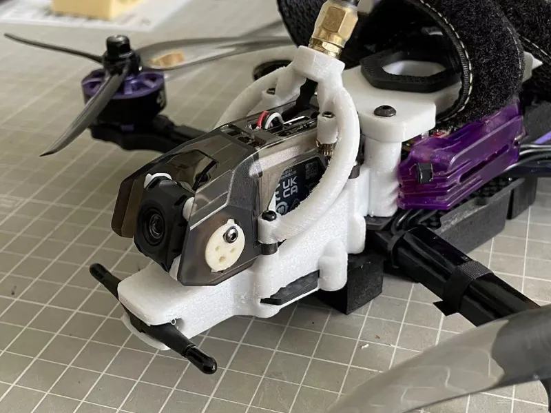 BEE25