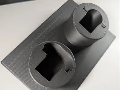 Levoit vacuum holder