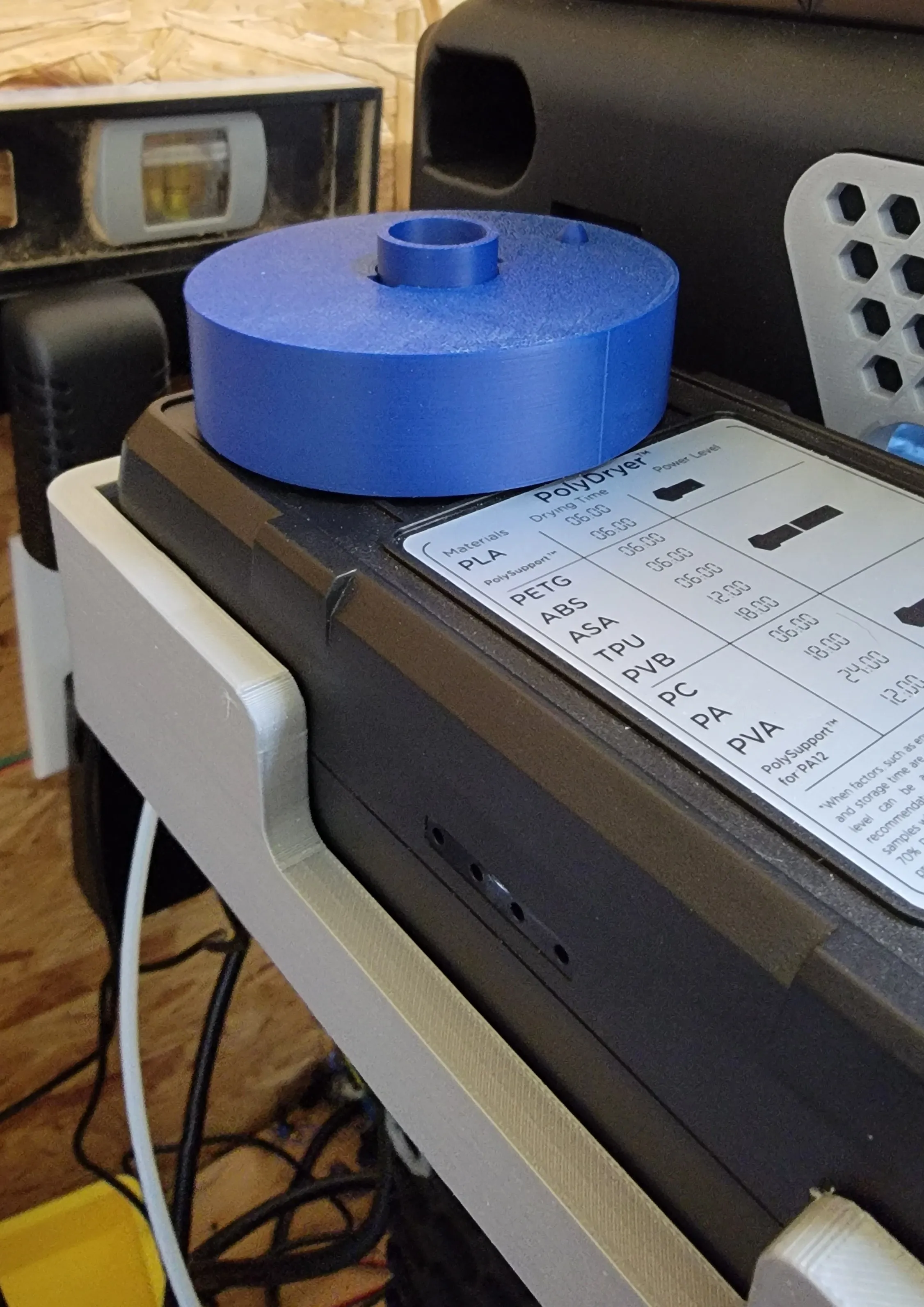 Rechargeable Desiccant Tower - EvaDry & PolyDryer - Free 3D Print Model ...