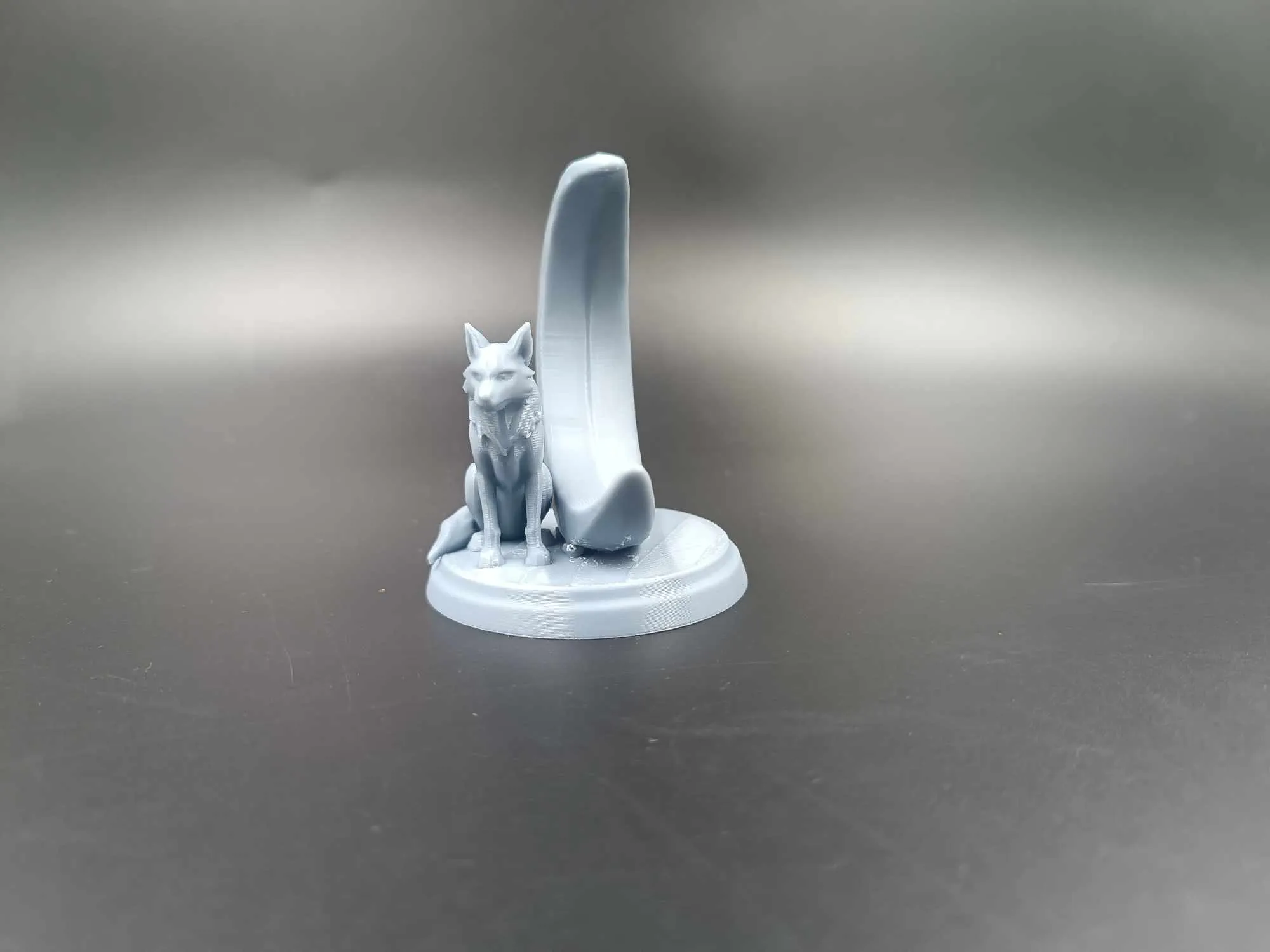 Wolf and Moon Sculpture by drakeforge3d MakerWorld: Download Free 3D Models