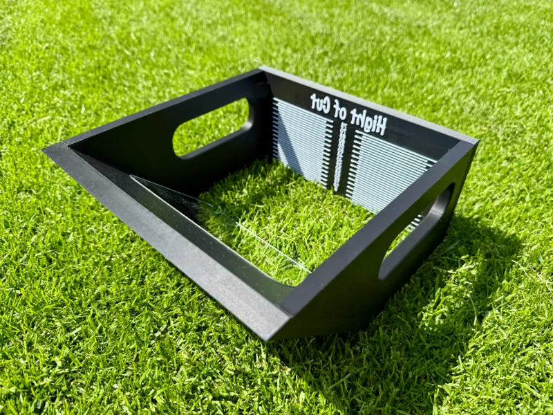 Schnitthöhenmesser Rasen / Hight of cut Lawn tool