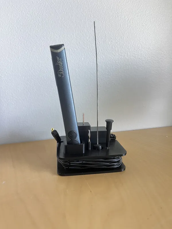3Doodler Holder (Wraps Cord)