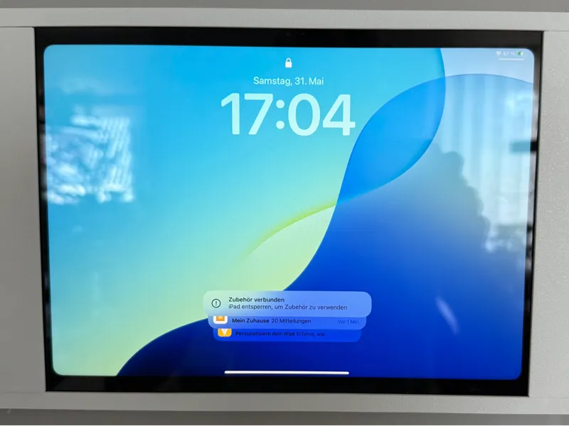 iPad A16 Wall Mount (iPad 11. Generation 2025) 11"