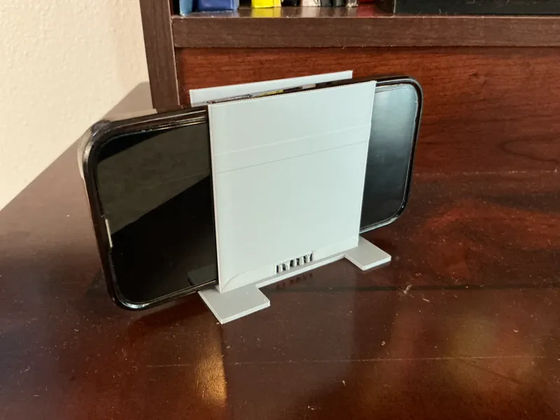 Phone stand for stop motion