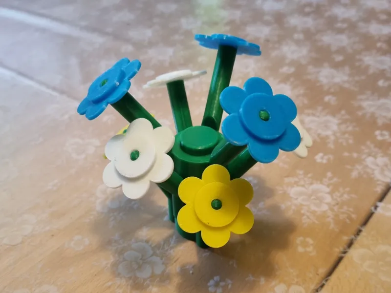 Brick flower - L E G O inspired - Stackable