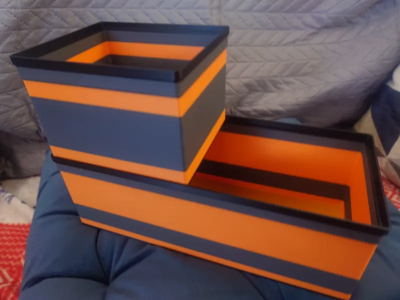 Simple stack box.