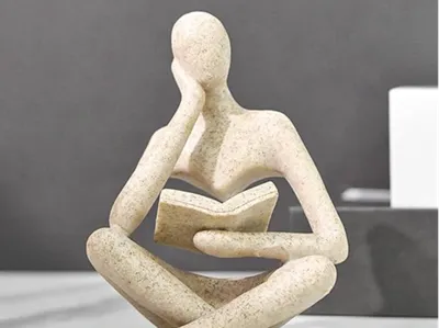 Reading Sculpture | Modern