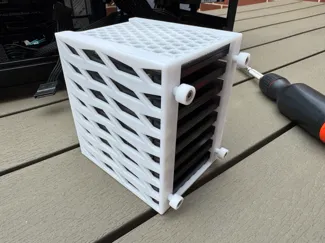 Ssd disk cage/caddy for 8 drives