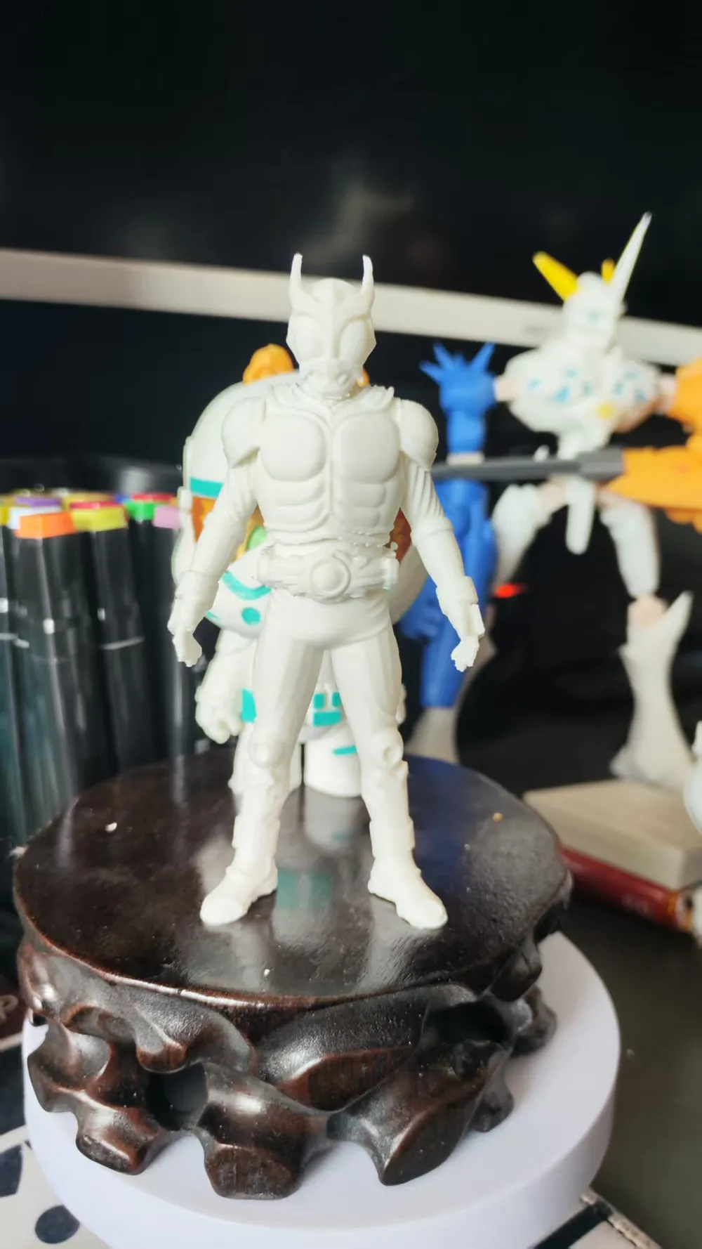 Kamen Rider Kuuga by 多多de玩偶世界 MakerWorld: Download Free 3D Models